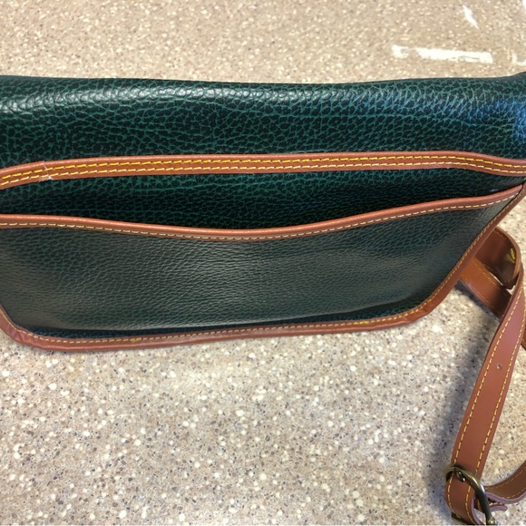 Vintage Dooney and burk handbag - Picture 1 of 5